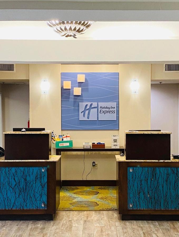 Holiday Inn Express Fresno River Park Highway 41, An Ihg Hotel Eksteriør billede